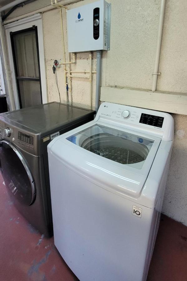 Appartement Two Bedroom In Beautiful Downtown